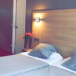 *** Hotel Bristol Republique France